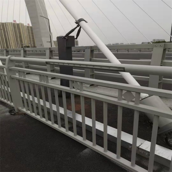 不銹鋼河道欄桿廠(chǎng)家